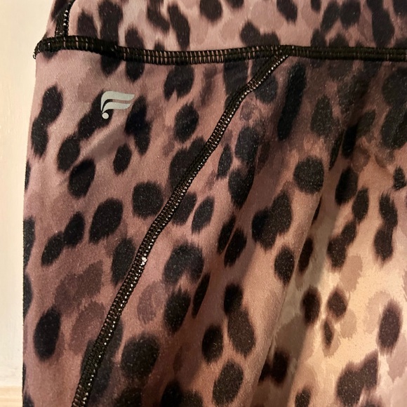 Fabletics Leopard Print Leggings - Picture 3 of 4
